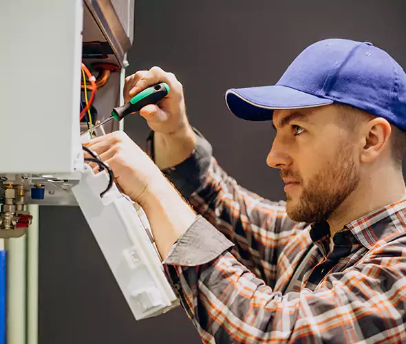 Expert Plumber for Tankless Water Heater Maintenance in Mauldin, SC: Schedule Professional Maintenance Services with Us