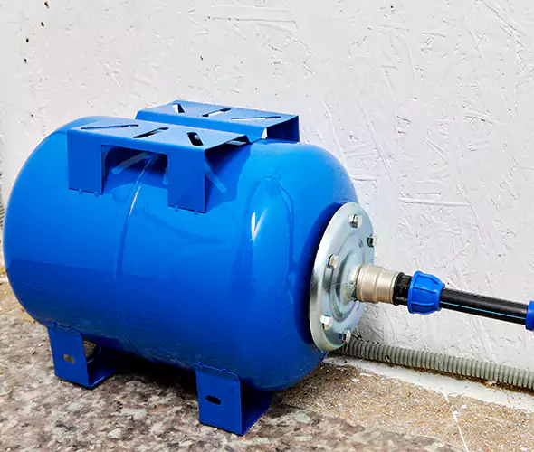 Expert Plumber for Well Pressure Tank Replacement in Mauldin, SC: Schedule Affordable Tank Replacement Services with Us